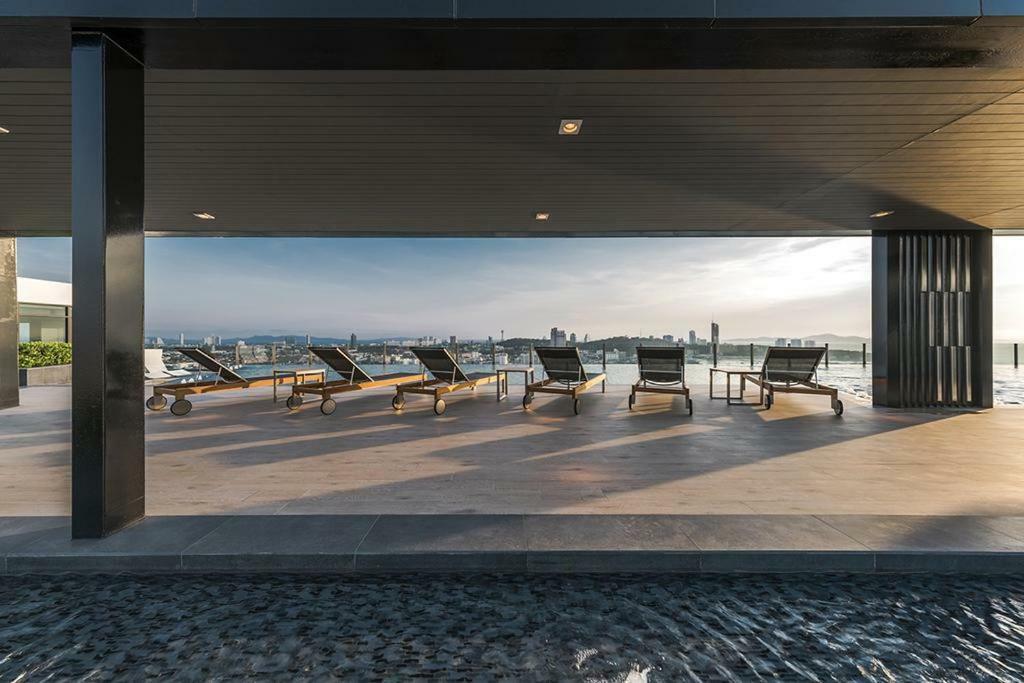 Apartament The Base Deluxe Pattaya Zewnętrze zdjęcie