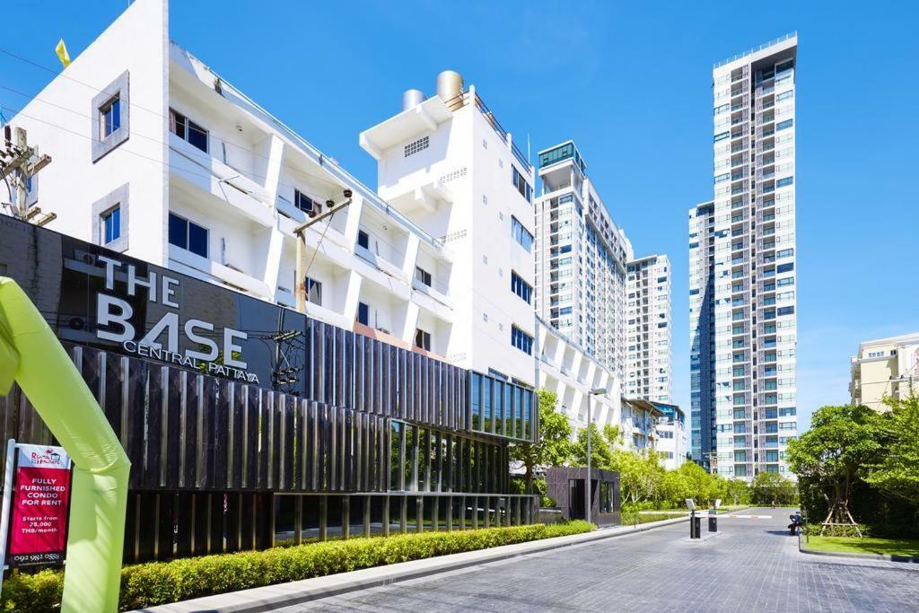 Apartament The Base Deluxe Pattaya Zewnętrze zdjęcie